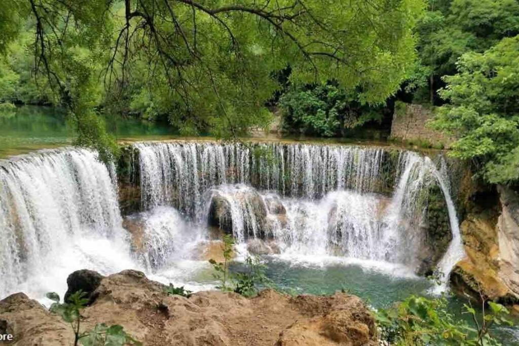 Maison Avec Exterieur Proche Saint Guilhem Le Desert エクステリア 写真